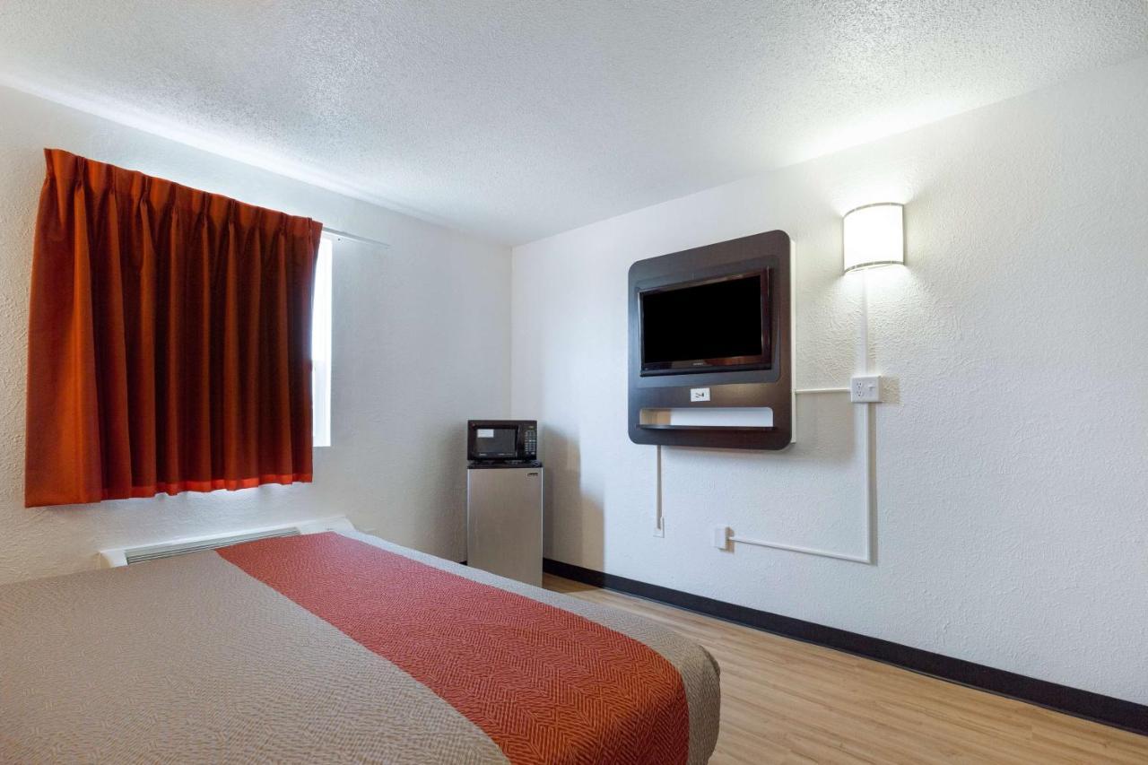Motel 6-Lincoln, Il Екстериор снимка